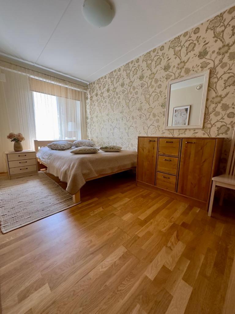 Tolli Apartment Kuressaare Exterior photo
